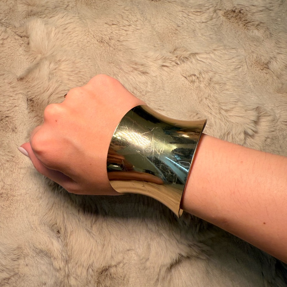 Gold Metal Cuff Bracelet - Fashionable Statement Bangle